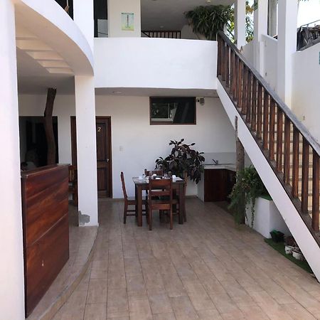 Carpao Lodging Galapagos Puerto Ayora  Eksteriør billede