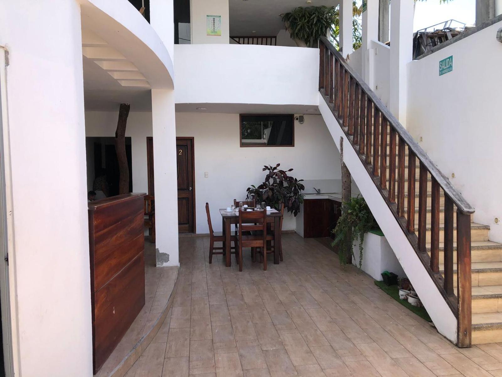 Carpao Lodging Galapagos Puerto Ayora  Eksteriør billede